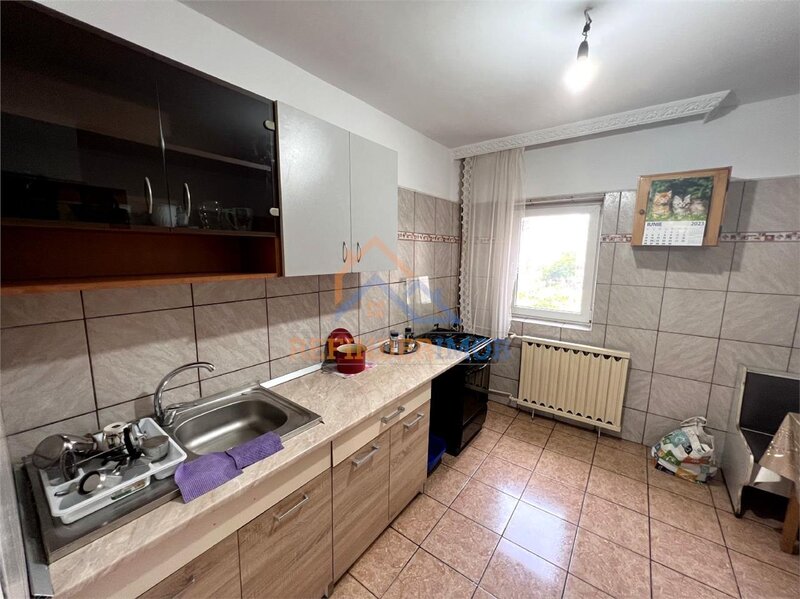 13 Septembrie, Novaci, inchiriere apartament 3 camere